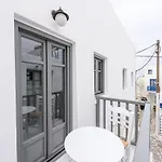 بيت للعطل Aetherium Boutique *