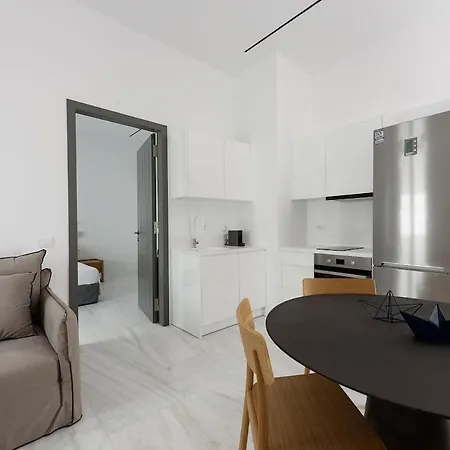 Aetherium Boutique * נאוסה